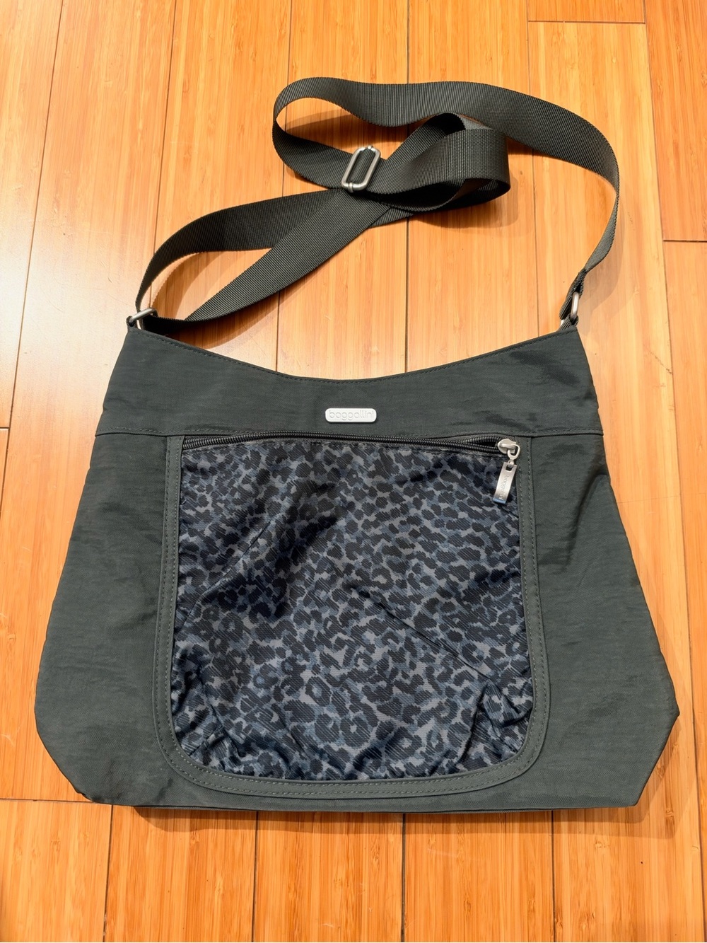 Baggallini Black Crossbody with Patterned Front Pocket